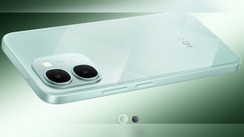 iQOO 16: Expected Price, Battery, Display, Features And Other Key Things To Know Ahead Of China Launch