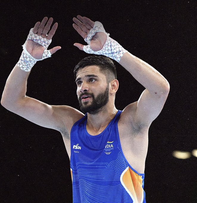 Sachin Siwach Advances to Boxing 60kg Quarterfinals at Asian Games 2026