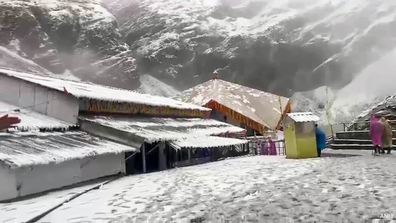 Uttarakhand Snowfall Raises Questions About an Early Winter