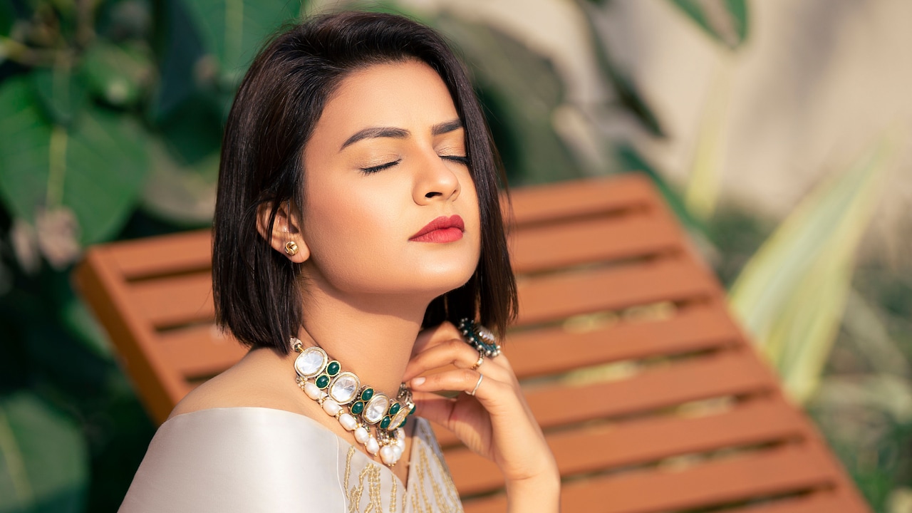 7 Choker Necklaces For Sarees, Blouses And Evening Looks 7 Choker Necklaces For Sarees, Blouses And Evening Looks