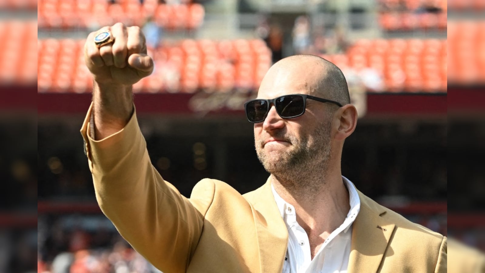 What Happened To Joe Thomas After His Game Against Tom Brady? Cleveland Browns Legend Opens Up