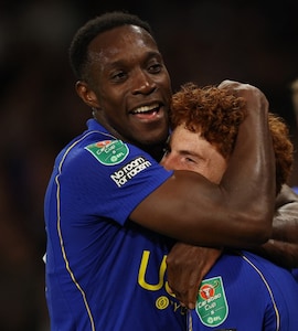 Chelsea Hit Leeds For Six To Advance In League Cup