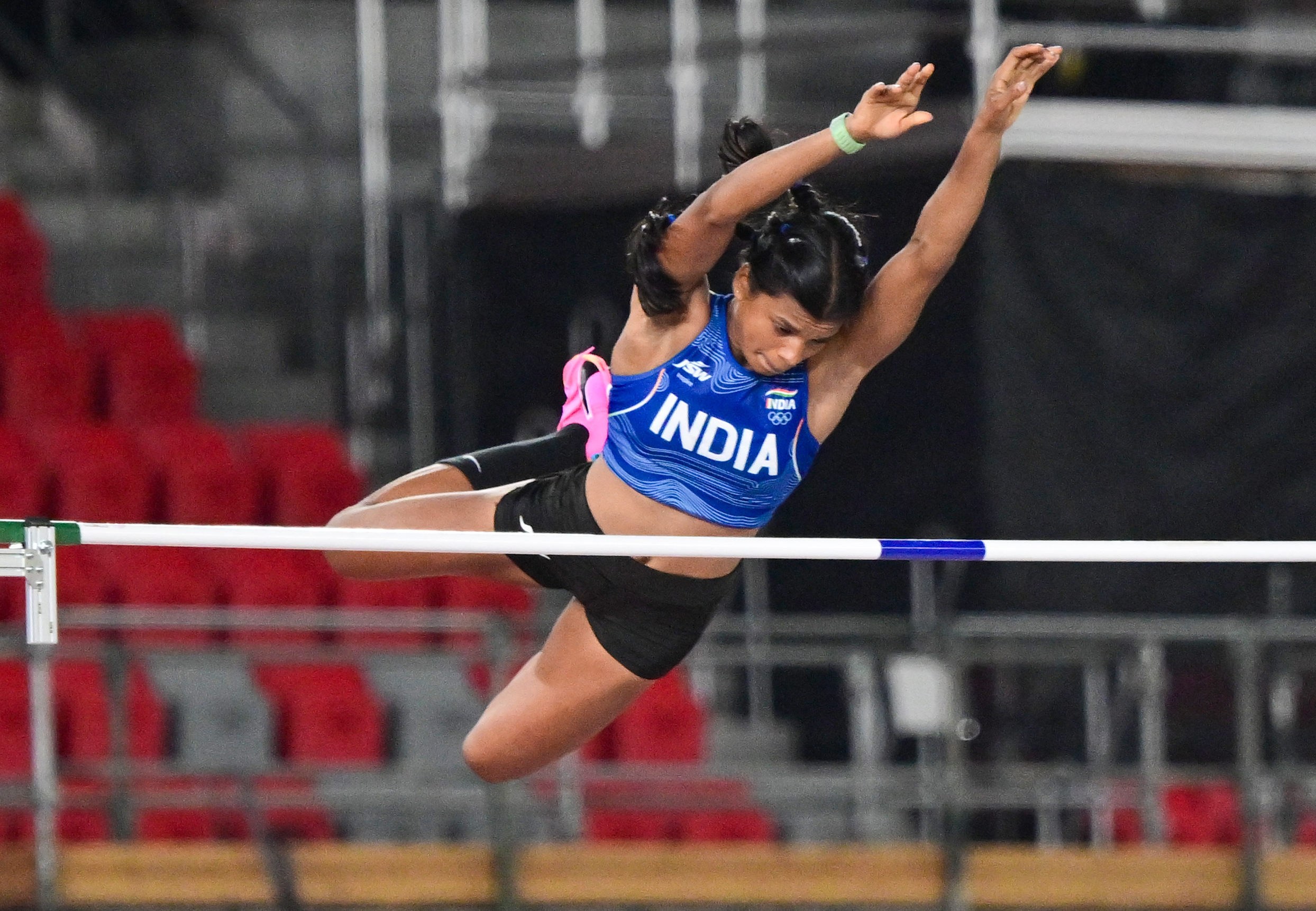 घुटने की गंभीर चोट, लंबी रिहैब और फिर ऐतिहासिक ब्रॉन्ज, बरनिका एलंगोवन ने एशियन गेम्स में रचा इतिहास
