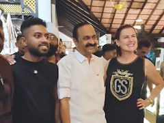 Ronaldos Sister Meets Kerala Chief Minister, Carries Special Message For CR7