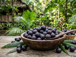 What Happens To Your Body When You Eat Acai Berries Every Day?