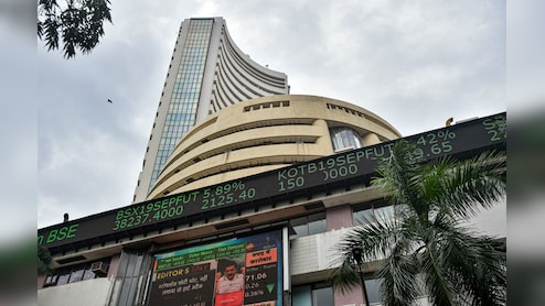 Stock Market Today LIVE: Sensex, Nifty 50 Trade Lower; TCS Gains 2%; Paytm, One Mobikwik Slip Over 8% Each