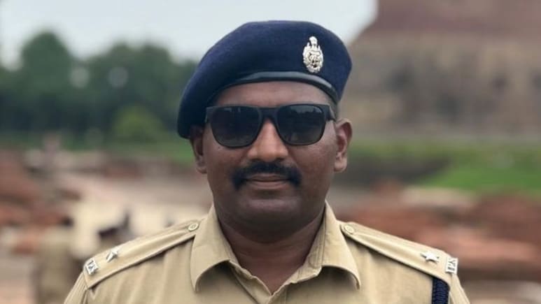 डॉक्टरों के परिवार का बेटा बना IPS, बिहार पहुंचते ही सुलझा दिया सबसे बड़ा अपहरण कांड