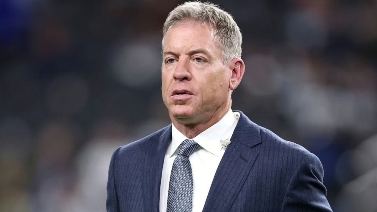 Troy Aikman's Aaron Donald Blunder Sparks Fans' Reaction During MNF
