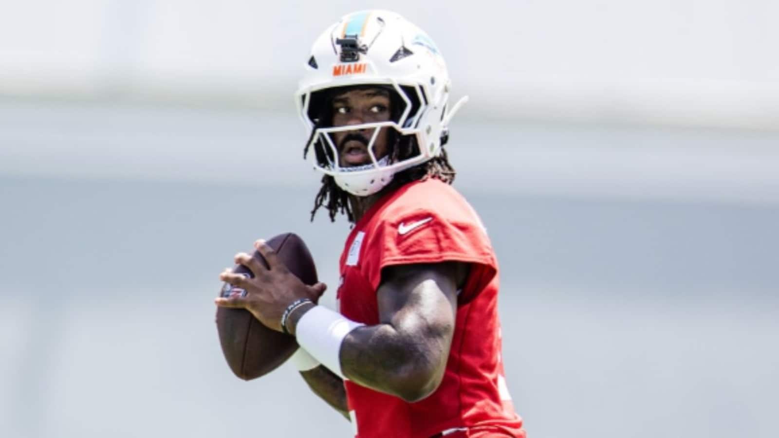Malik Willis Faces New Pressure As Dolphins Prepare For Patrick Mahomes