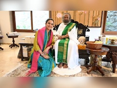 'Your Invitation Came When My Soul Needed It Most': Jasmine Bhasin On Meeting Sri Sri Ravi Shankar