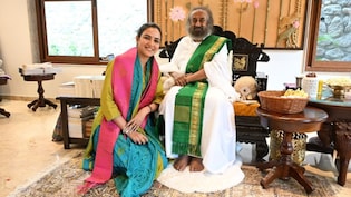 'Your Invitation Came When My Soul Needed It Most': Jasmine Bhasin On Meeting Sri Sri Ravi Shankar