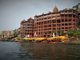 Omkareshwar Temple, Located On An Island, Is Home To One Of The 12 Jyotirlingas