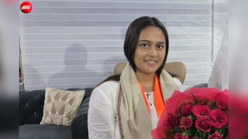 DUSU Election 2026 :  कौन हैं रिया छाबड़ी? ABVP कैंडिडेट ने सचिव पद पर हासिल की शानदार जीत