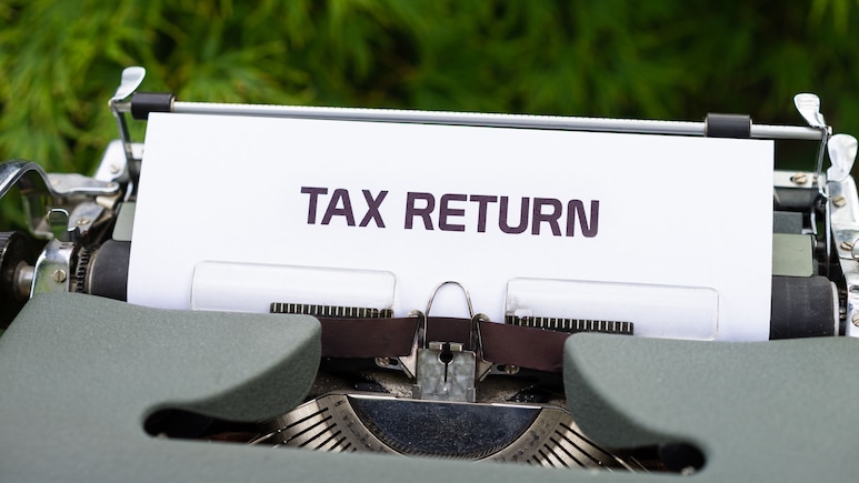 Advance Tax Due Today: Sold Stocks, Earned FD Interest Or Got A Bonus? Check Your Tax Before Paying