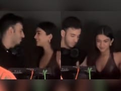 Apoorva Mukhija And Amin Jaz's Viral Kissing Video Has Fans Convinced They're Dating