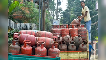 Commercial LPG Gets Costlier! Price Hiked By Up To Rs 71 From October 1 Across Cities — Check New Rates