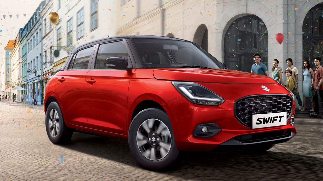 Maruti ने लगा दी ऑफर्स की झड़ी! 1.35 लाख तक सस्ती हुईं कारें, Alto से Swift तक पर छूट