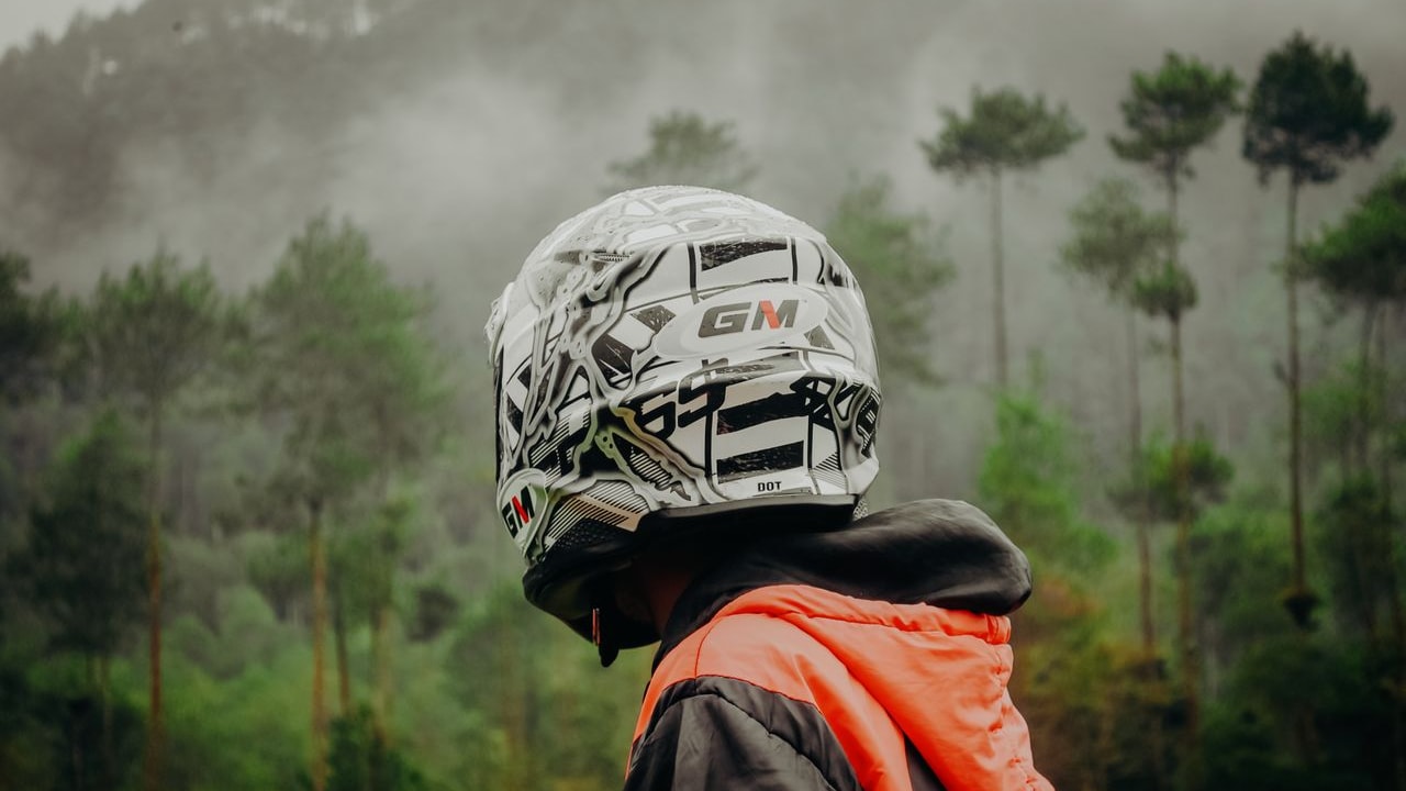 Why do helmets become hot during long rides Why do helmets become hot during long rides