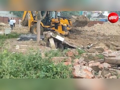 कानपुर में सरकारी जमीन पर बने कब्रिस्तान पर चला बुलडोजर, हाईकोर्ट से खारिज हुई थी याचिका, अब कार्रवाई