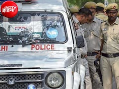 दिल्ली में दिनदहाड़े 1 करोड़ की ज्वेलरी लूट, लोहे की रोड से हमला कर डिलीवरी बॉय से छीना बैग