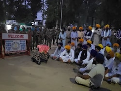 Prayers Stopped On Kartarpur Corridor, Akal Takht Questions Restrictions