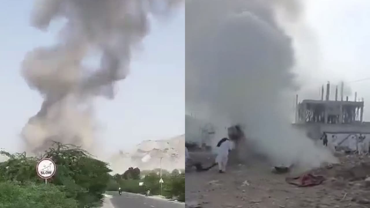 11 Killed, 30 Injured As Suicide Bomber Blows Up Vehicle At Checkpoint In Pak