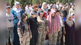 Kurdish Women Fighters Who Battled Islamic State Seek Role In New Syria