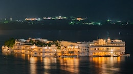 This Indian Destination Has A Lake Palace That You Can Reach Only By Boat