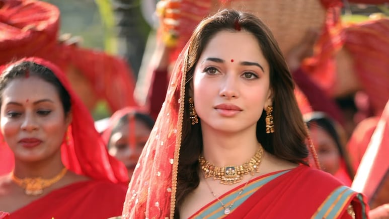 तमन्ना भाटिया ने छठ पर्व पर किया स्पेशल गाना, शूटिंग से पहले समझा व्रत का महत्व और महिमा