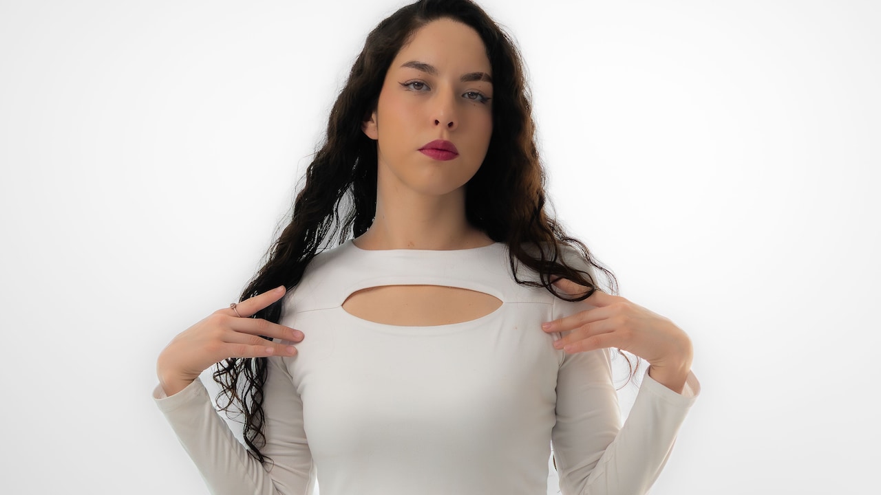Why Cotton Tops Get Wider After Washing: 10 Causes And Easy Fixes Why Cotton Tops Get Wider After Washing: 10 Causes And Easy Fixes