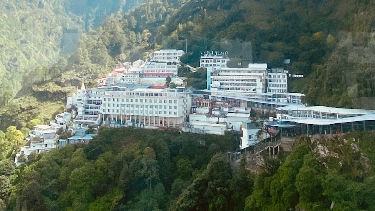 Indian Railways' Vaishno Devi Darshan Package: Fare, Itinerary, And All You Need To Know