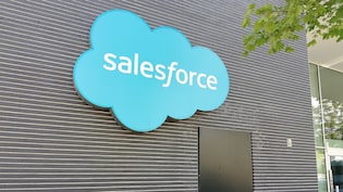 Salesforce Down: Global Outage Raises Concern For Amazon, Walmart, Other Major Customers