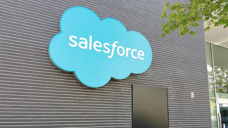 Salesforce Down: Global Outage Raises Concern For Amazon, Walmart, Other Major Customers