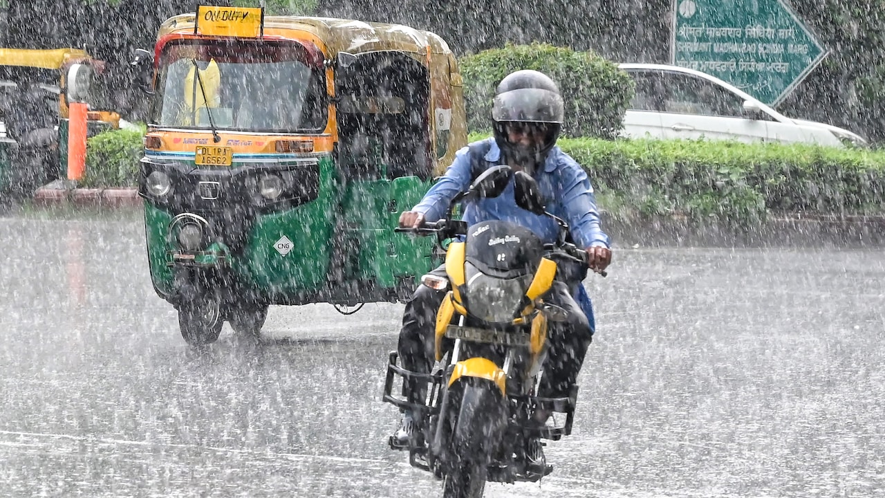 Delhi-NCR residents woke up to overcast skies and pleasant weather on Saturday.