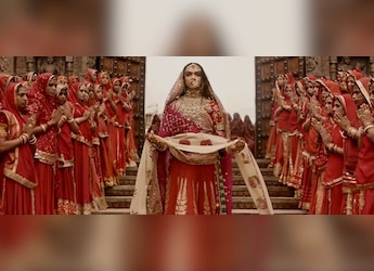 Opinion | Why The Jauhar Scene In Padmaavat Needs To Be Seen For What It Does