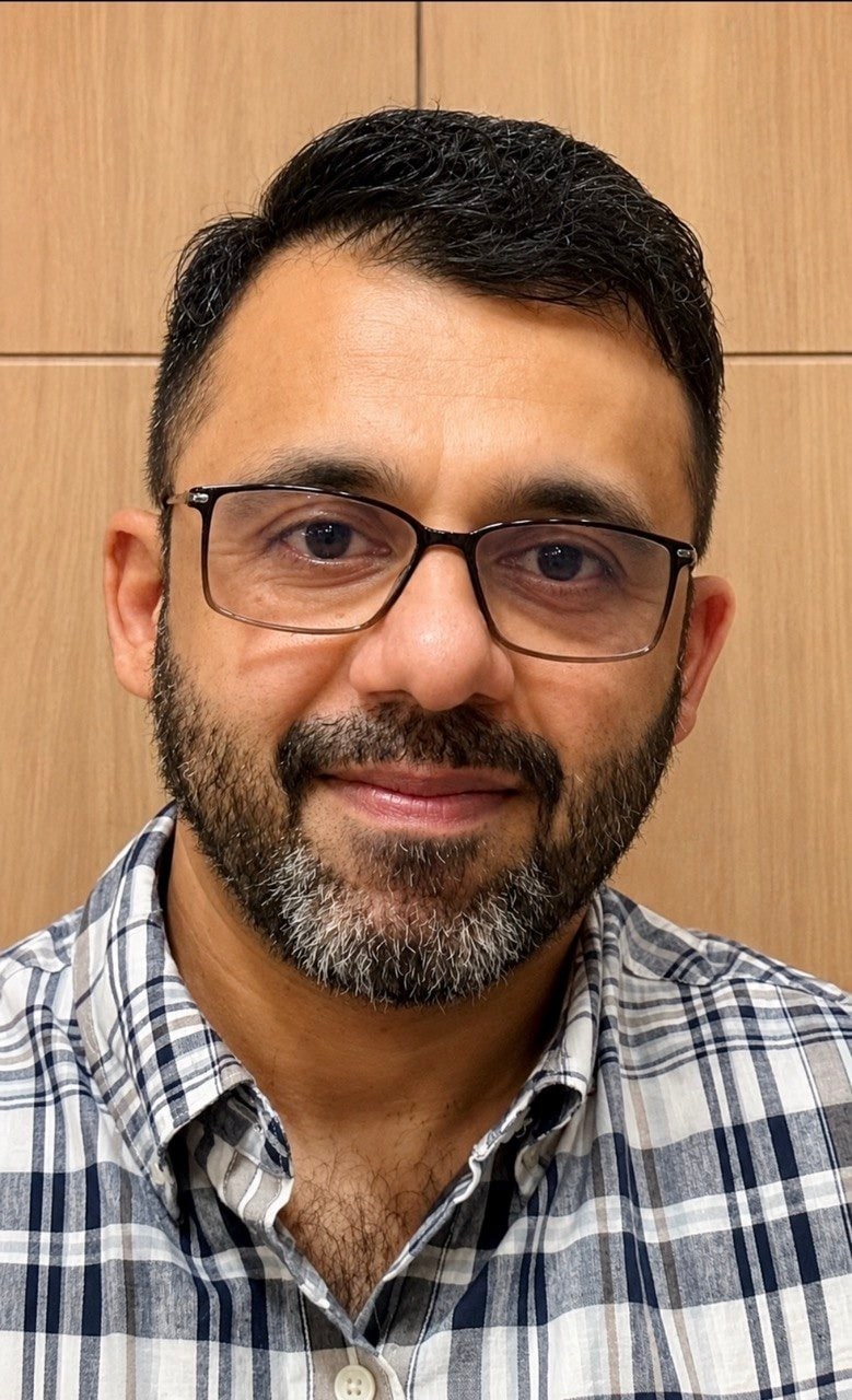 Dr Abhishek Puri