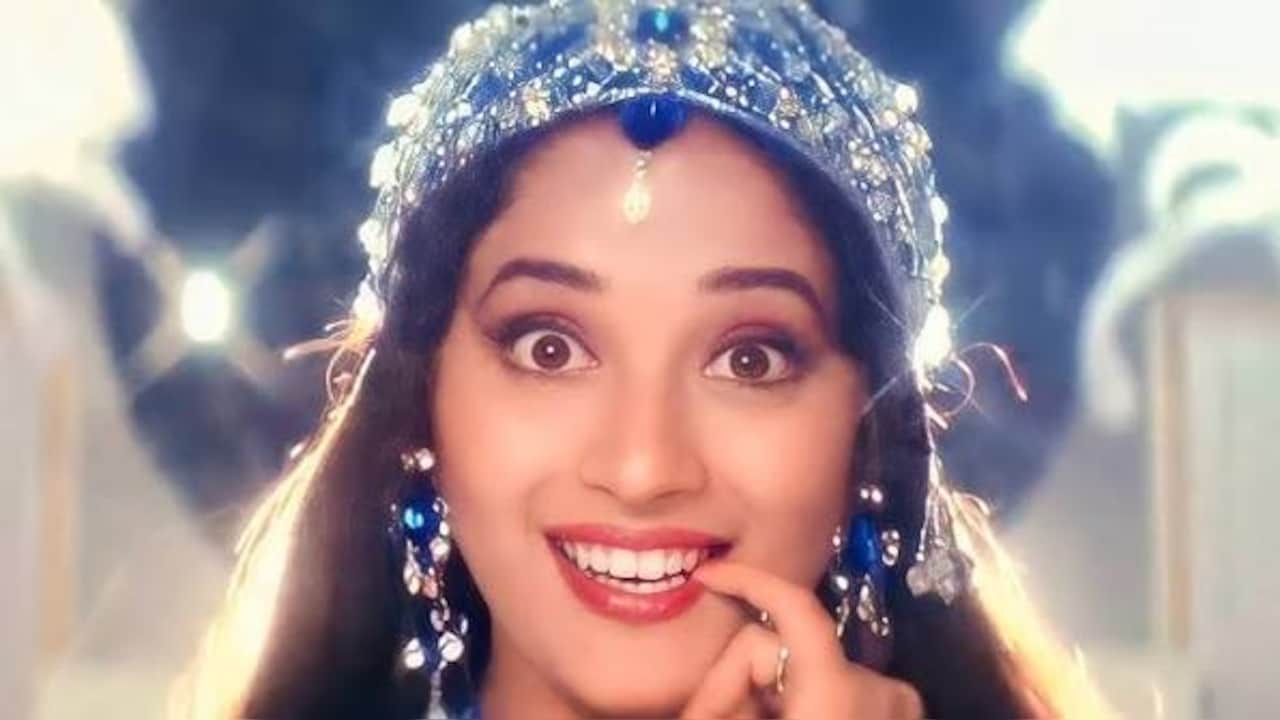 35 साल पुराना माधुरी दीक्षित का हिट गाना,  जिसने 90s में सुबह- सुबह रेडियो पर मचाया धूम,  Alka Yagnik के आवाज में बना कल्ट