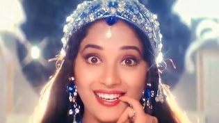 35 साल पुराना माधुरी दीक्षित का हिट गाना,  जिसने 90s में सुबह- सुबह रेडियो पर मचाई धूम,  Alka Yagnik के आवाज में बना कल्ट