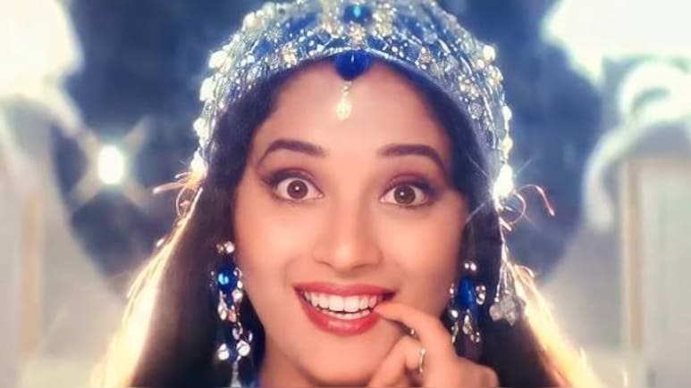 35 साल पुराना माधुरी दीक्षित का हिट गाना,  जिसने 90s में सुबह- सुबह रेडियो पर मचाया धूम,  Alka Yagnik के आवाज में बना कल्ट
