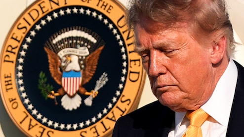 Trump Calls Canada-US Dollar 'Imbalance' Unacceptable Amid Trade War