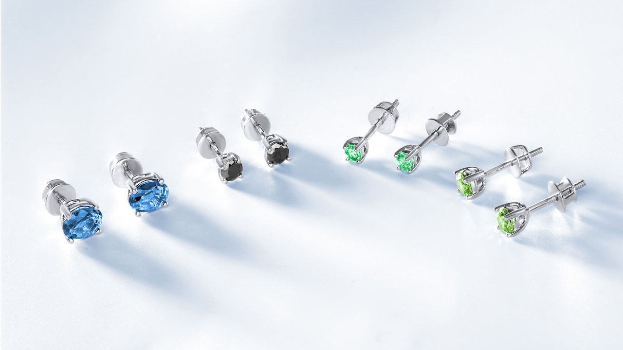 Stylish earrings that feel comfortable with headphones 
