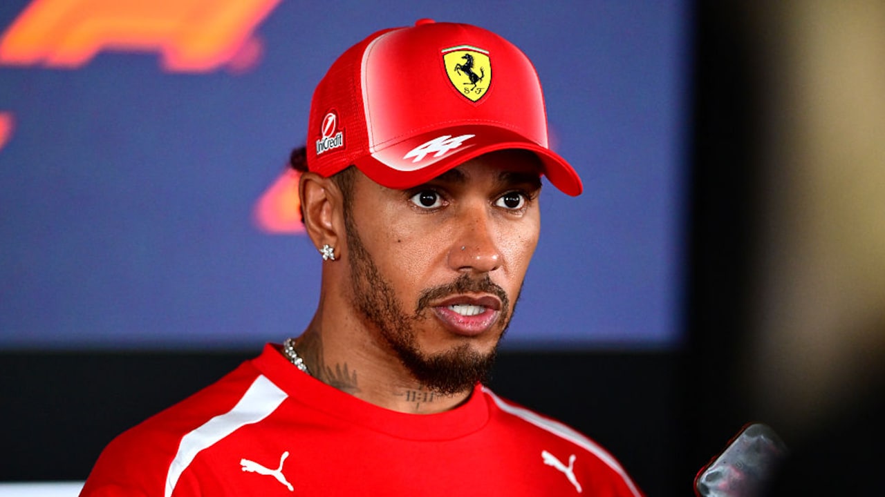 Lewis Hamilton Gives Thumbs Up To Gulf GPs Despite Iran Conflict