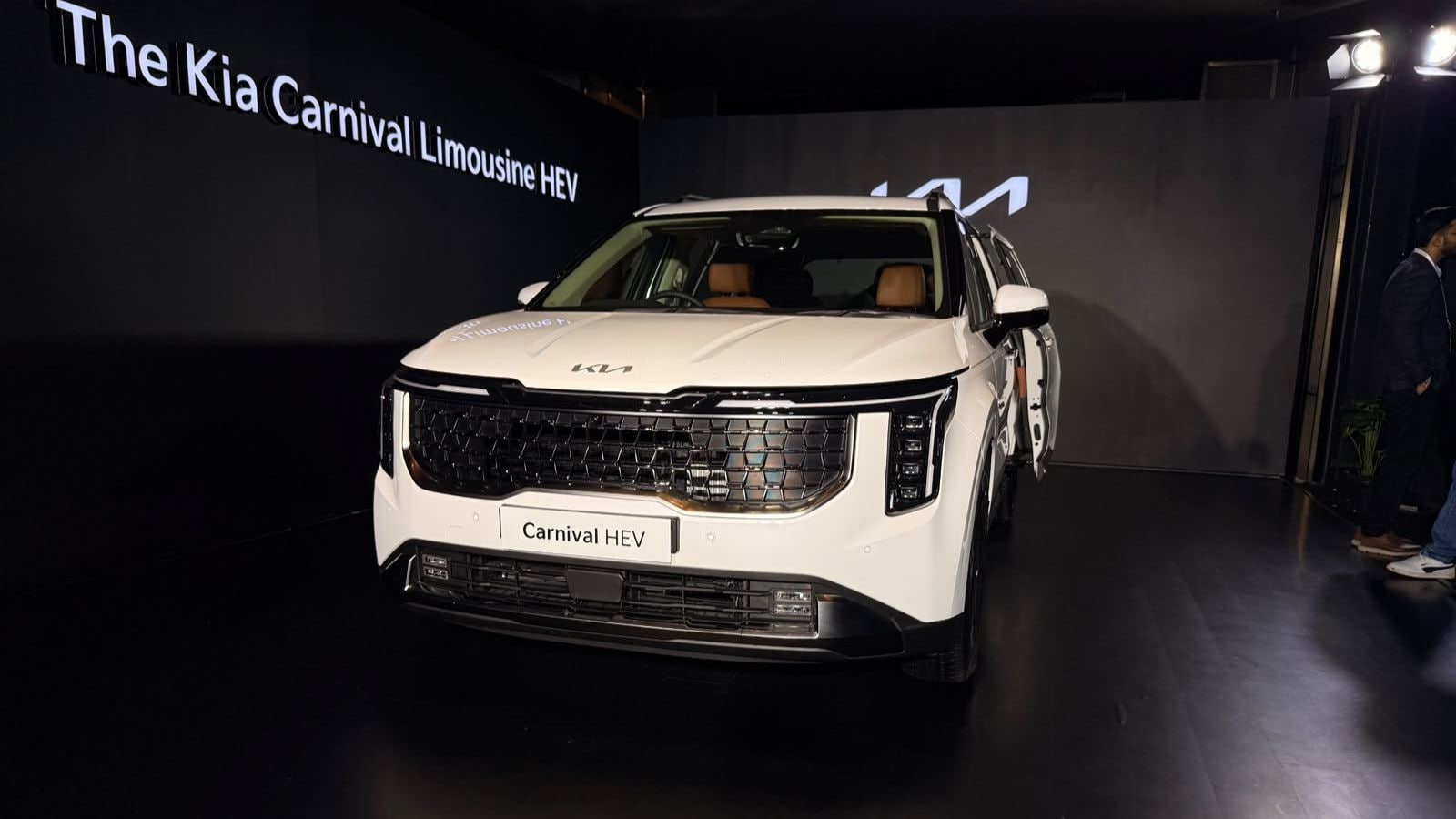 Will Kia Carnival Hybrid Offer More Mileage Than Diesel - Set For India Launch