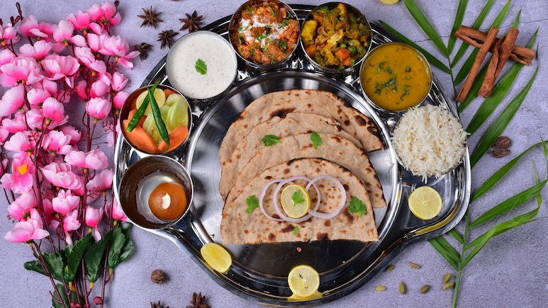 Cost Of Home-Cooked Meals Rise Moderately In August Spurred By Onion, LPG, Vegetable Oil Price Rises