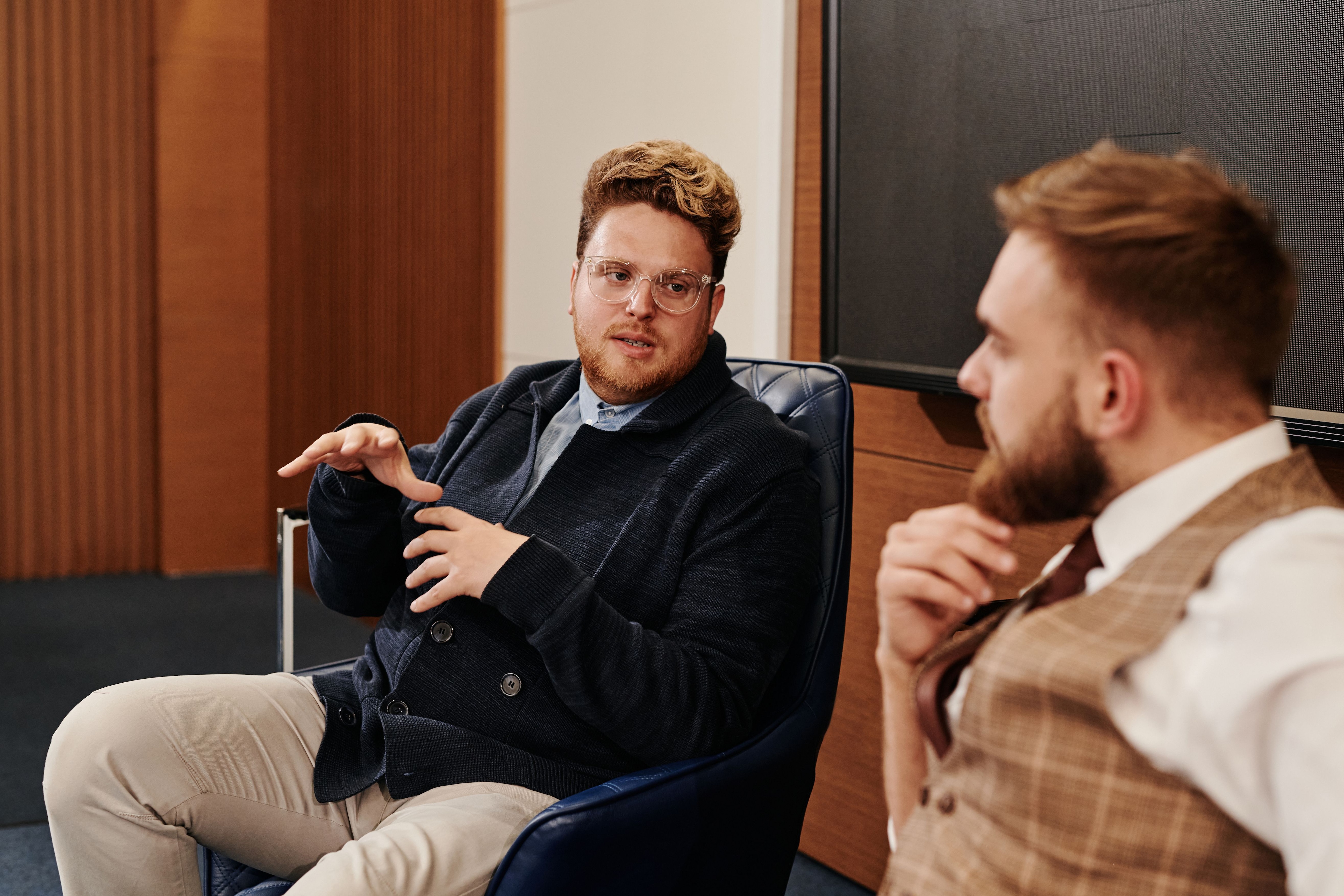 Man Lands Job 6 Months After Layoff, Shares 6 Lessons To Keep In Mind