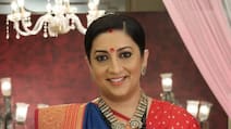 Smriti Irani Backs Salman Khan's Remarks Against Trolls