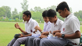 Bhayander School Fines Student Rs 50 Over Methi In Tiffin, Receives Civic Notice