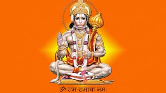 Hanuman Aarti: 'आरती कीजै हनुमान लला की' का क्या है महत्व? आज मंगलवार को जरूर जानें ये बातें