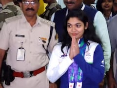 Asian Games Double Silver Medalist Vidarsa K Vinod Receives A Grand Welcome