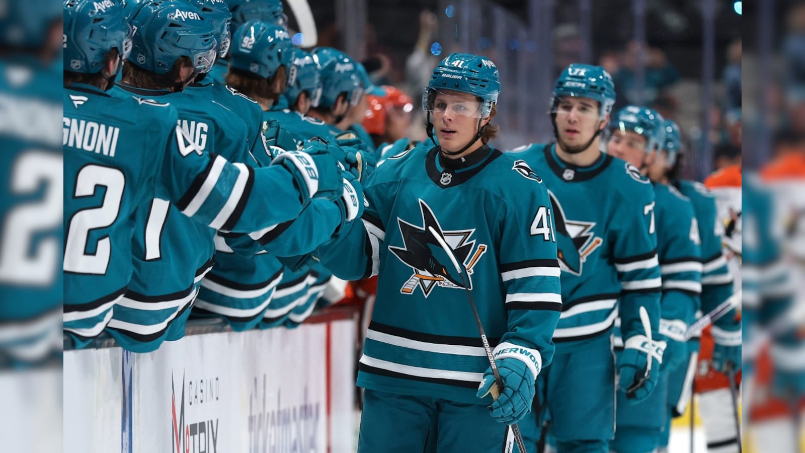 NHL Preseason Roundup: Ivar Stenberg Scores Hat Trick As Alex Lyon, Filip Chytil Leave Games